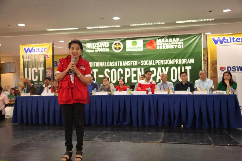 Dswd-socpen-payout-cash-aid