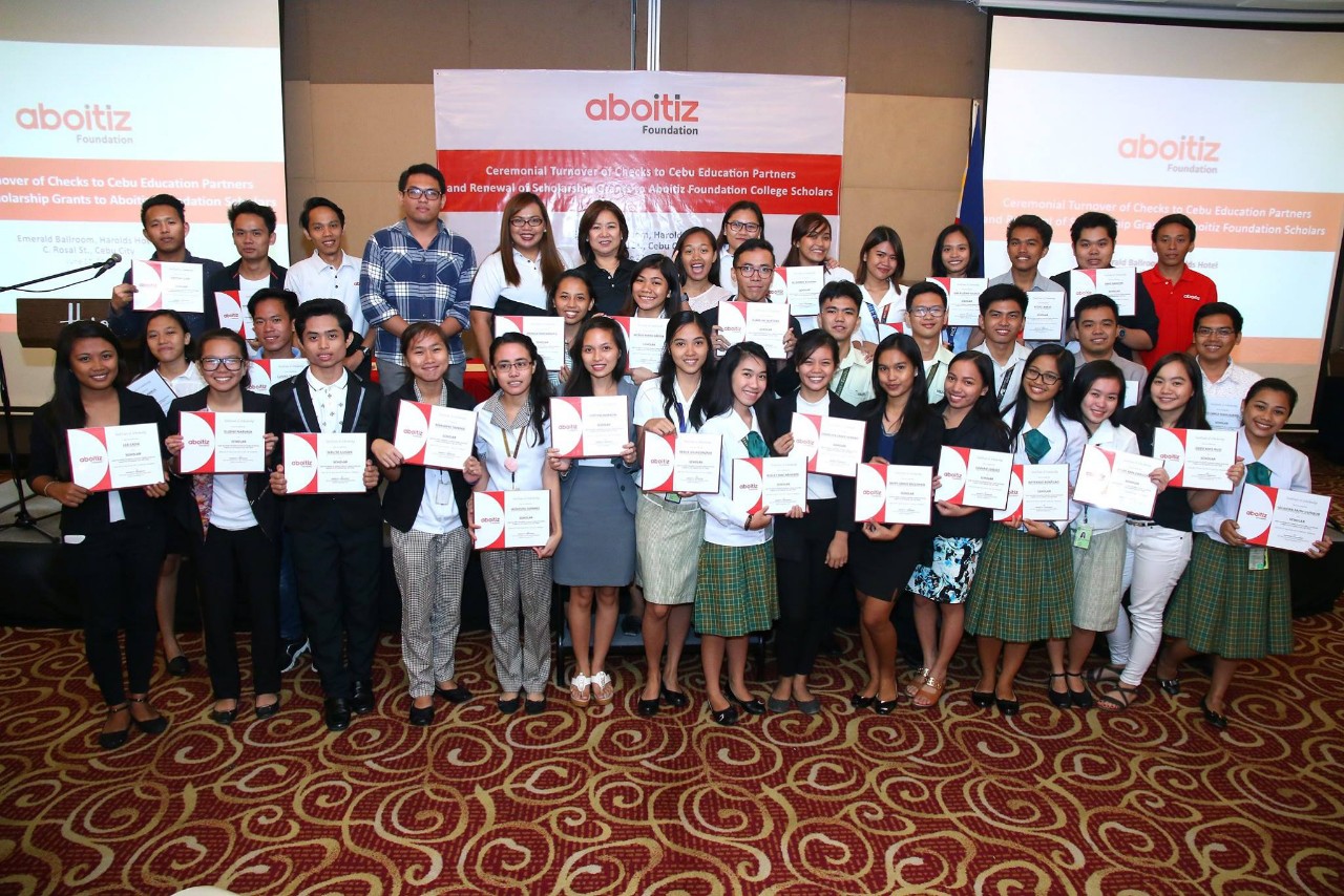 Aboitiz-future-leaders-scholarship-program